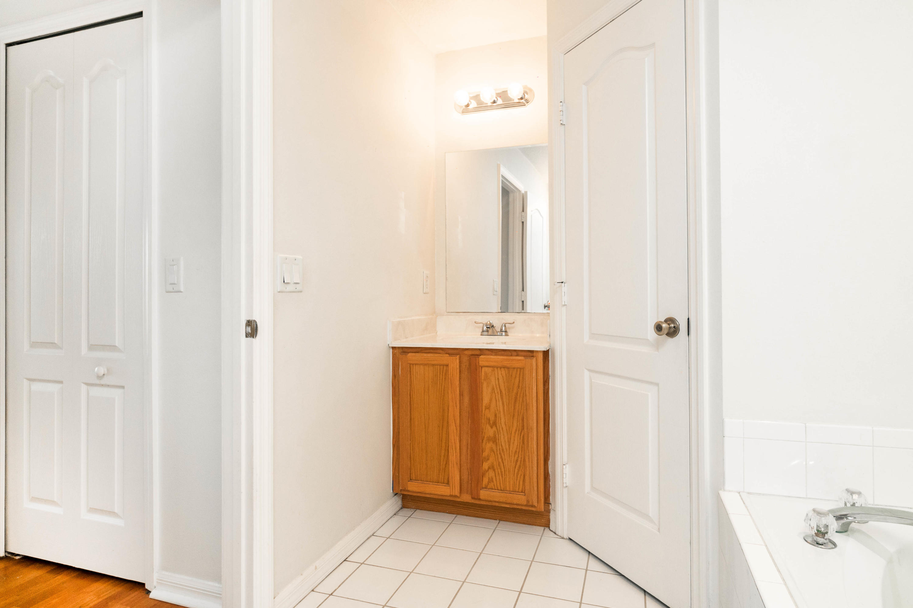 4415 Southwest Gagnon Road Port St. Lucie, FL 34953 - Photo 15 of 24 15-Master Bath