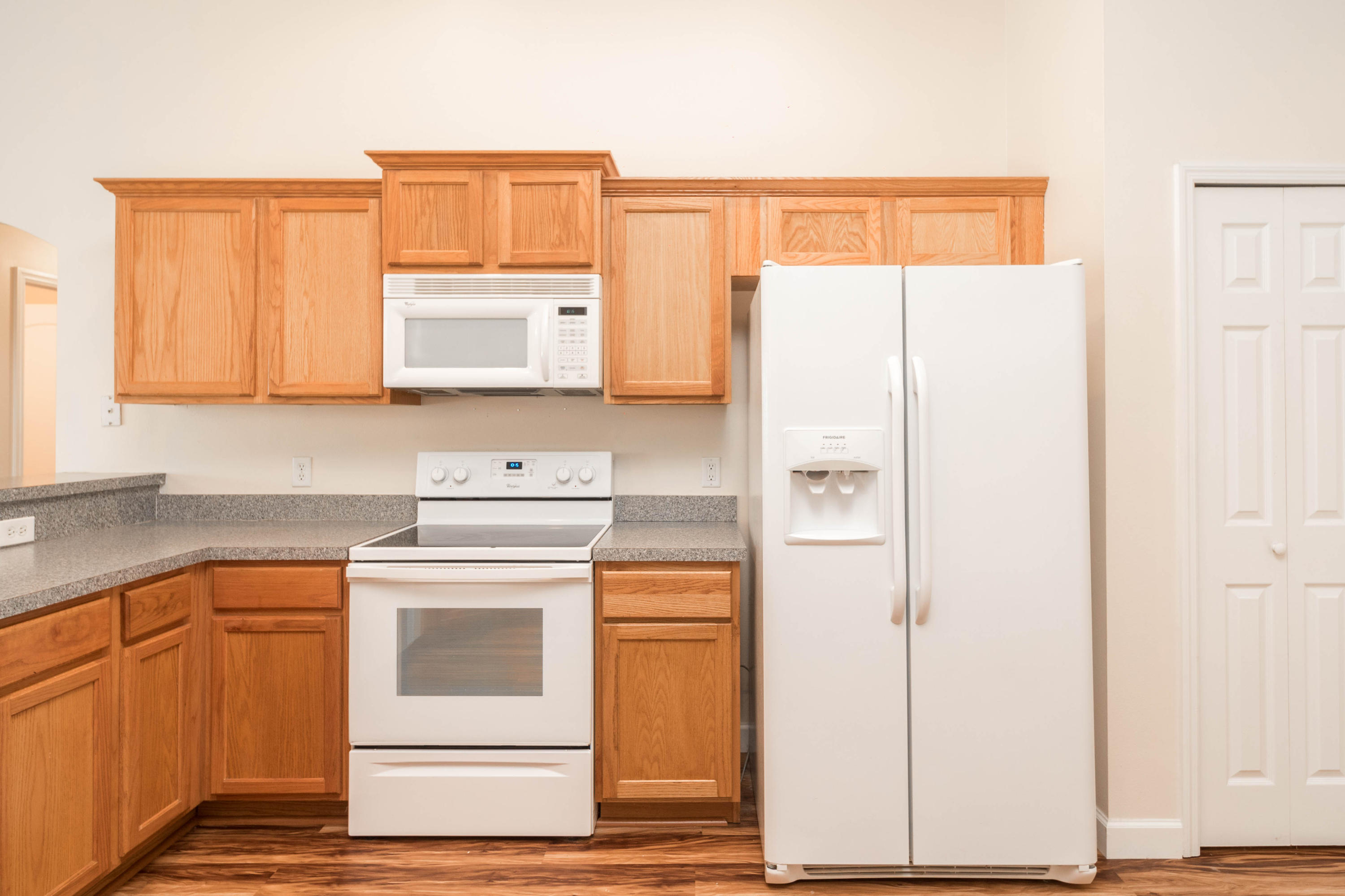 4415 Southwest Gagnon Road Port St. Lucie, FL 34953 - Photo 10 of 24 10-Kitchen