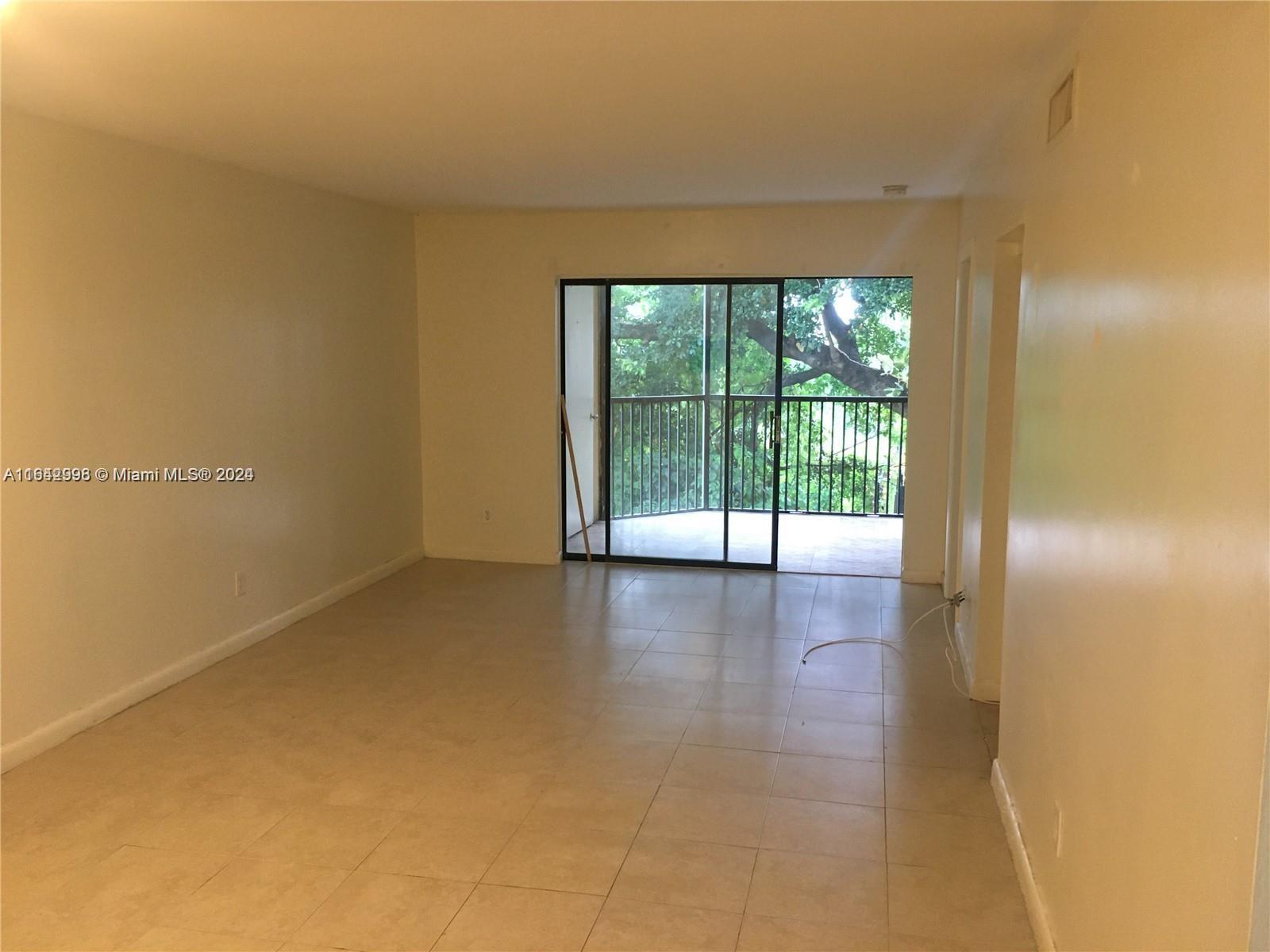 3410 Foxcroft Road, Unit 203 Miramar, FL 33025 - Photo 5 of 10