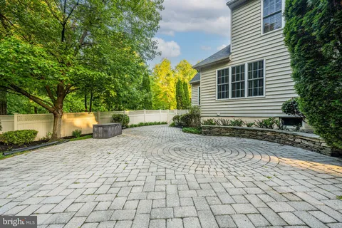 $1,250,000 | 1302 Bluegrass Way, Gambrills, MD 21054