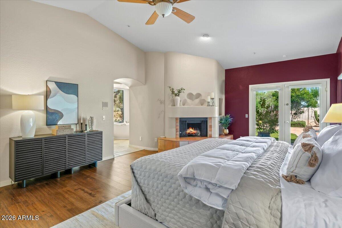25255 North Ranch Gate Road Scottsdale, AZ 85255 - Photo 23 of 58 71-28 Primary Ensuite-2