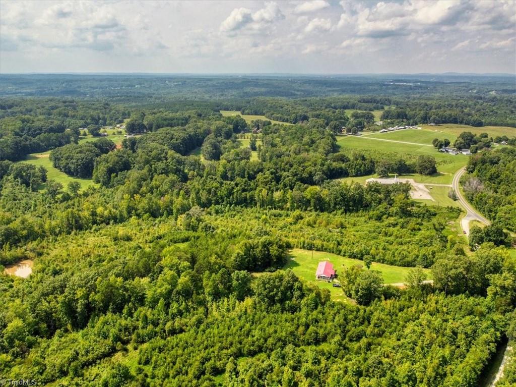 60 Compton Road Providence, NC 27315 - Photo 3 of 17