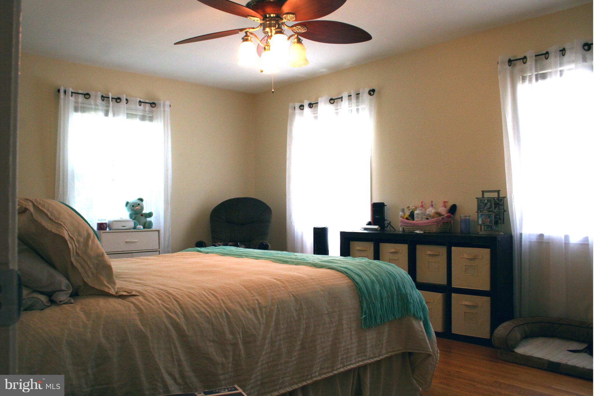 7412 Castle Road Manassas, VA 20109 - Photo 11 of 15 Bedroom (Master)