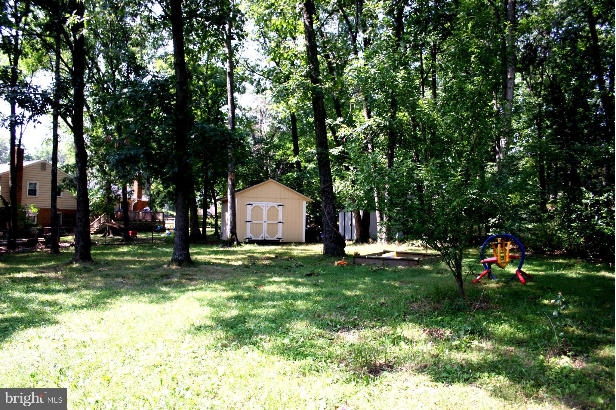 7412 Castle Road Manassas, VA 20109 - Photo 15 of 15 Exterior (Rear)