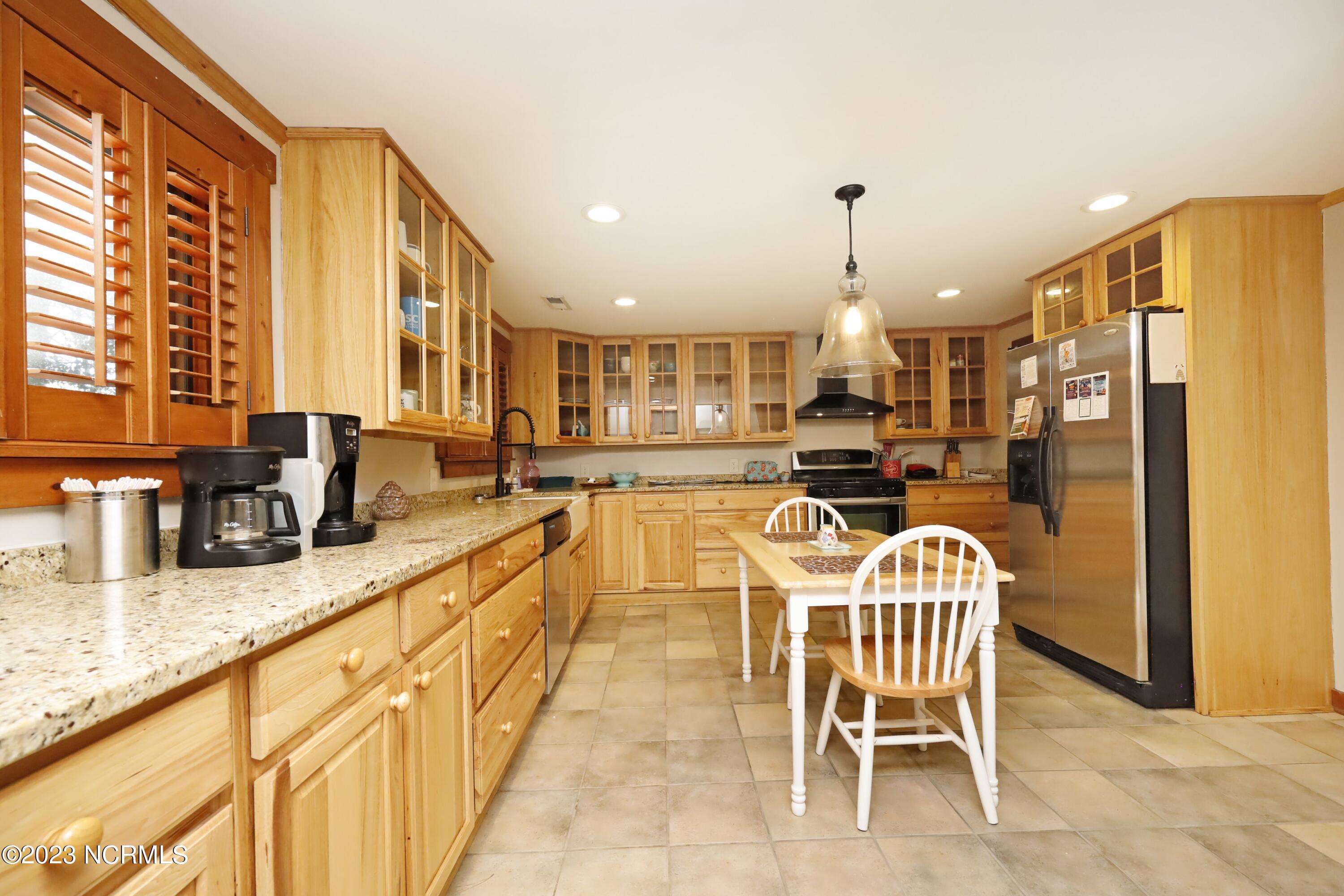 2764 Camp Easter Road Southern Pines, NC 28387 - Photo 24 of 62 22Kitchen
