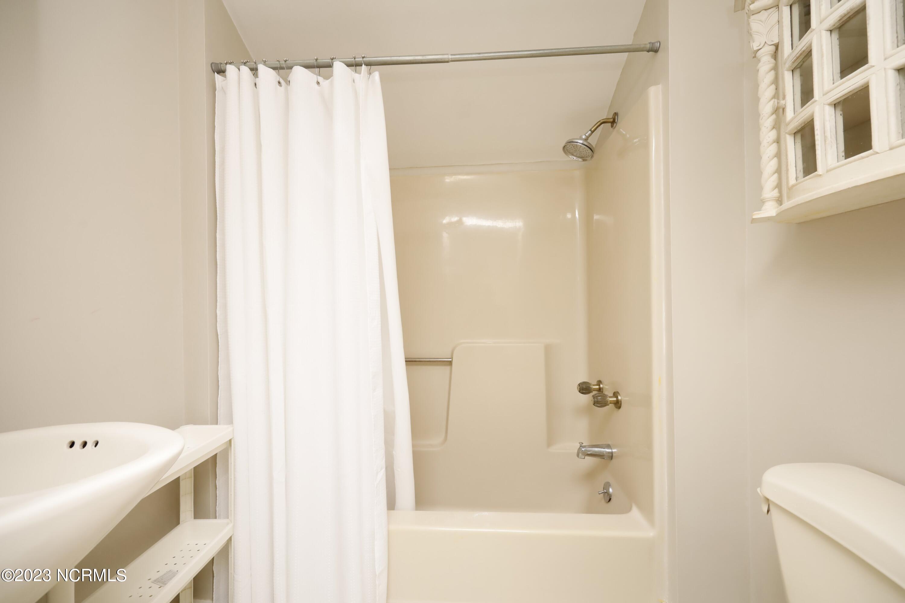 2764 Camp Easter Road Southern Pines, NC 28387 - Photo 39 of 62 39bedroom4Bath