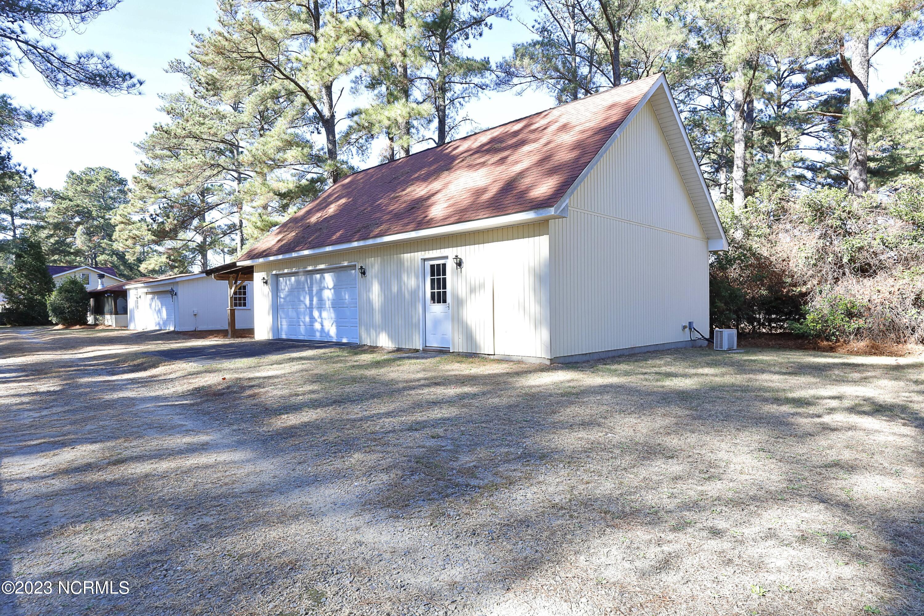 2764 Camp Easter Road Southern Pines, NC 28387 - Photo 59 of 62 62Garage