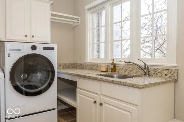 $1,499,900 | 1861 Blore Heath, Carmel, IN 46032