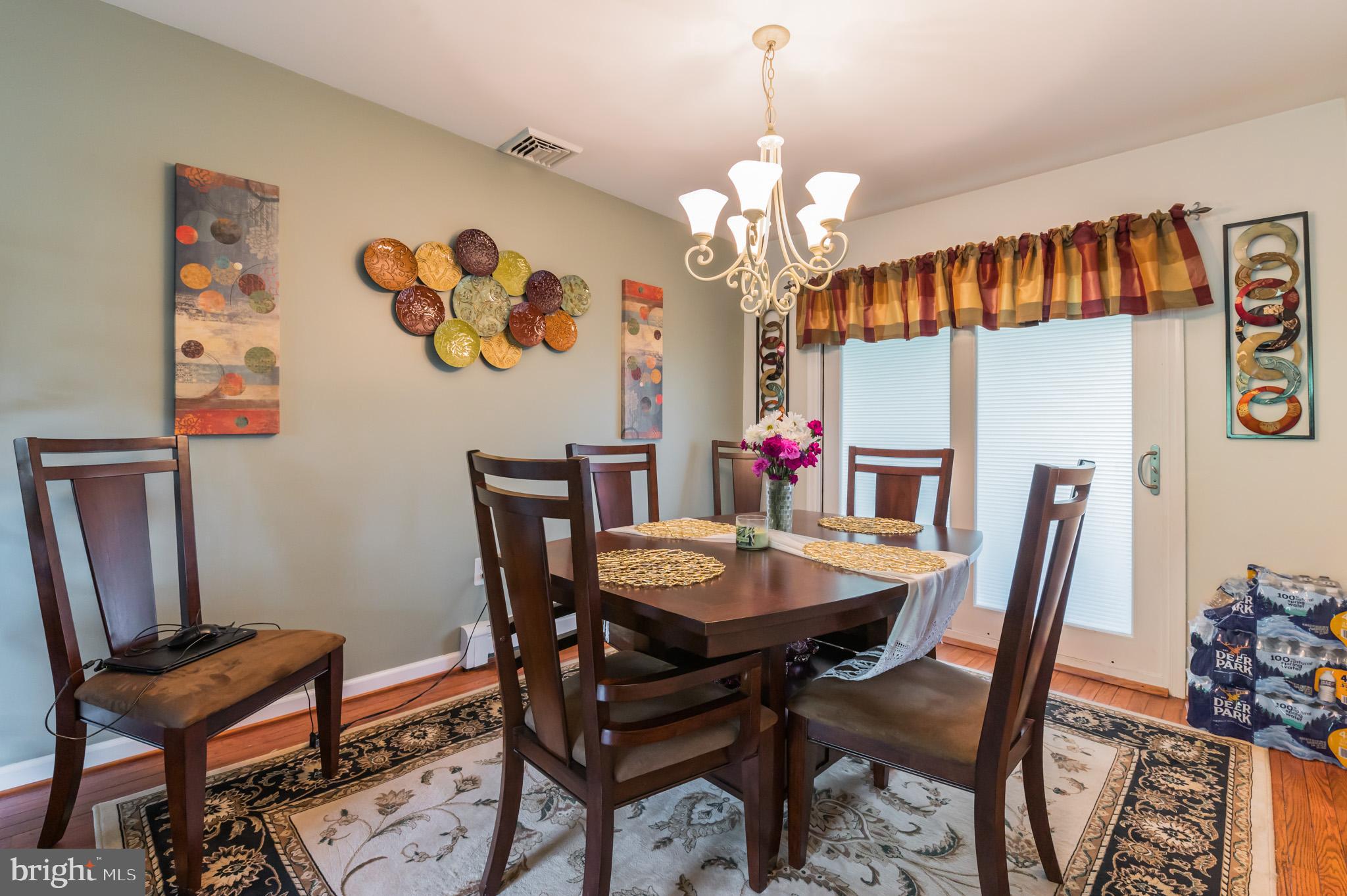 46 Laubert Road Conshohocken, PA 19428 - Photo 11 of 30 Dining room w/ sliding glass doors
