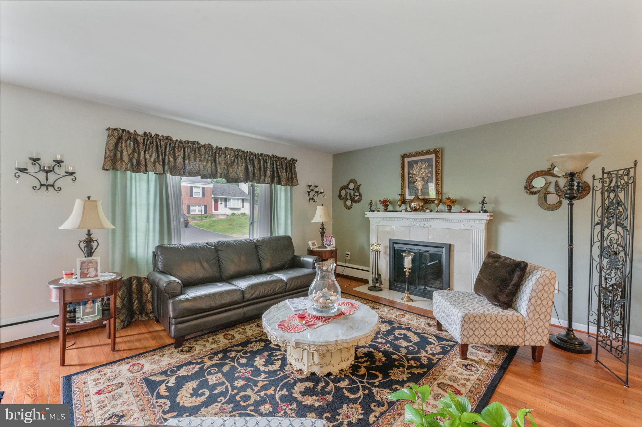 46 Laubert Road Conshohocken, PA 19428 - Photo 5 of 30 Original hardwoods restored