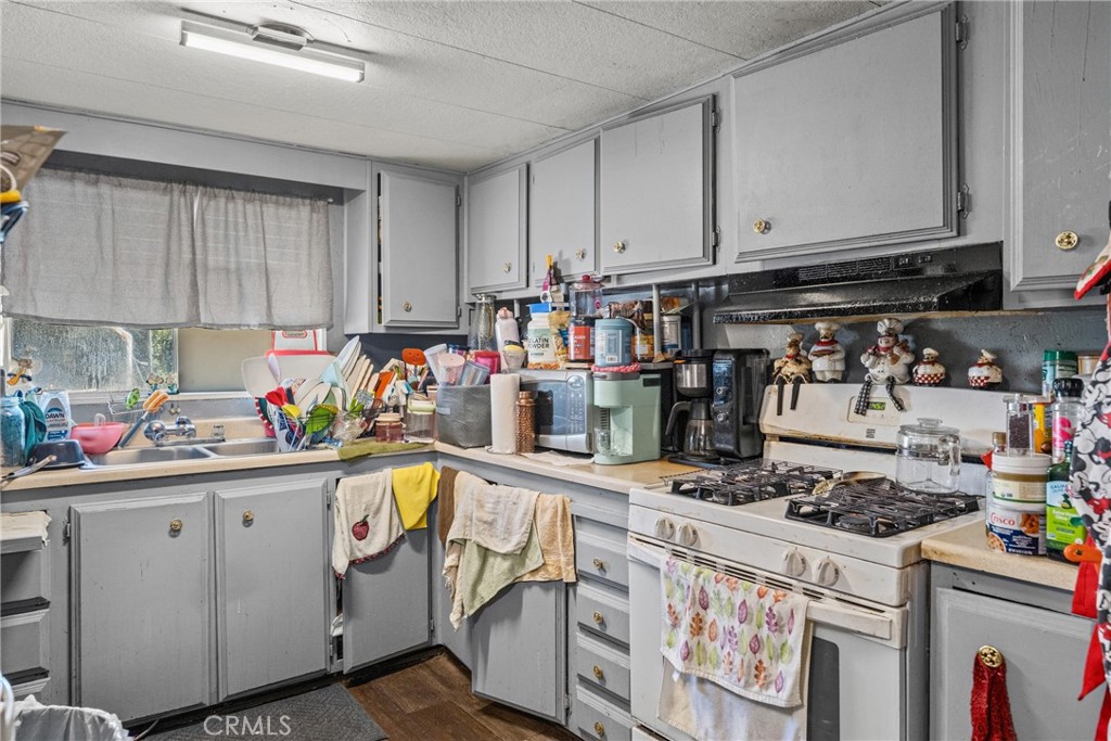 20683 Waalew Road, Unit B49 Apple Valley, CA 92307 - Photo 14 of 29 Gallery Image 14