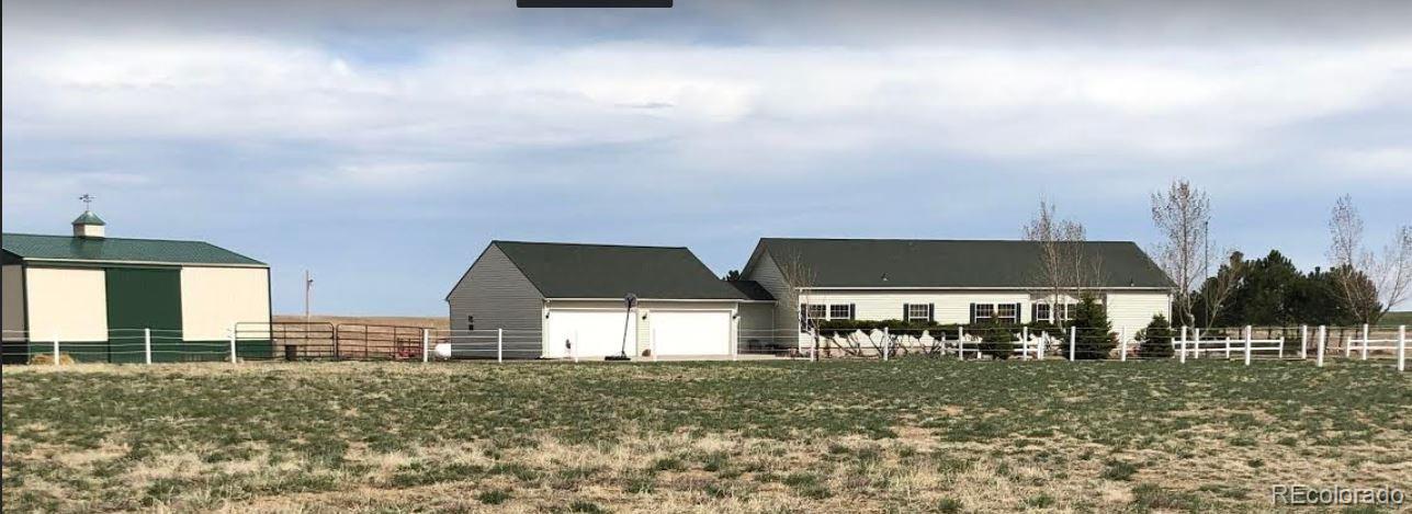13280 Schumaker Road Bennett, CO 80102 - Photo 3 of 32 Gallery Image 3