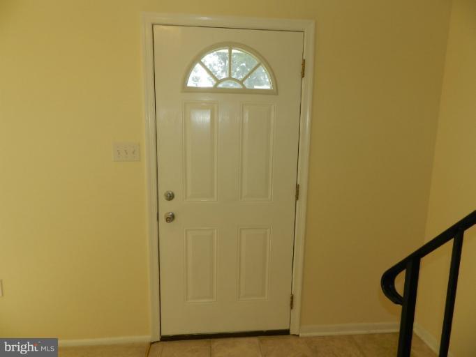 121 Laburnum Road Edgewood, MD 21040 - Photo 3 of 29 Interior (General)