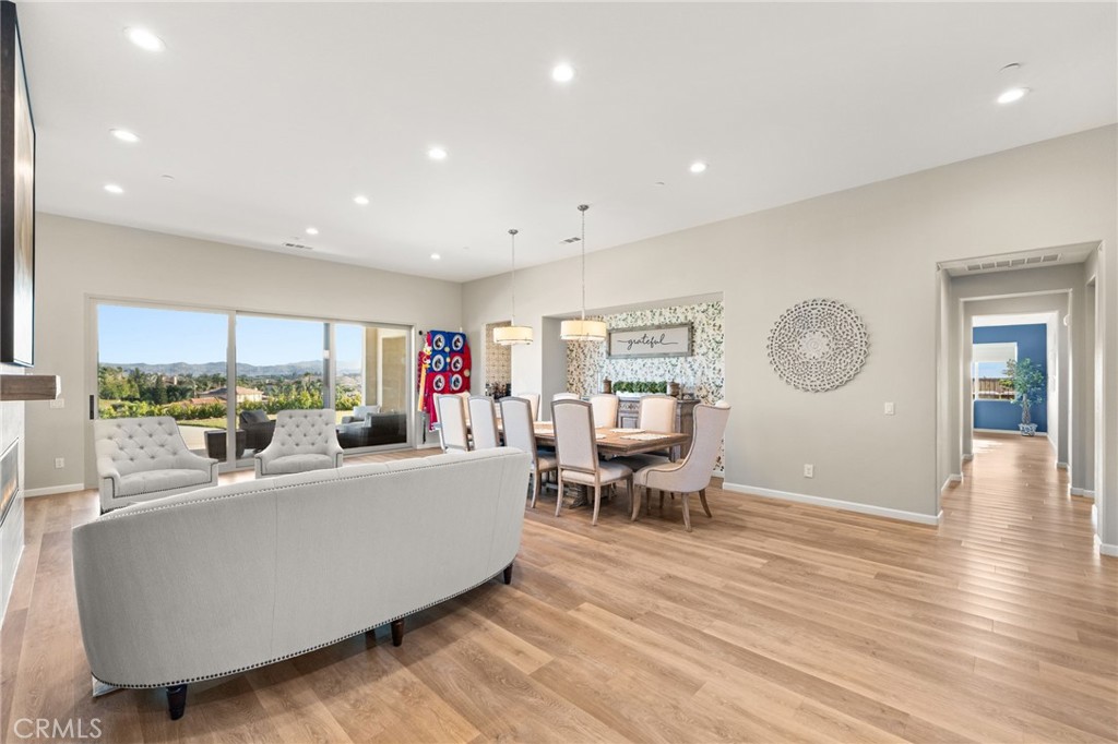 16105 Perry Heights Drive Riverside, CA 92504 - Photo 8 of 60