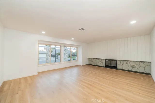 $675,000 | 1270 Rosalind Avenue, Rialto, CA 92376