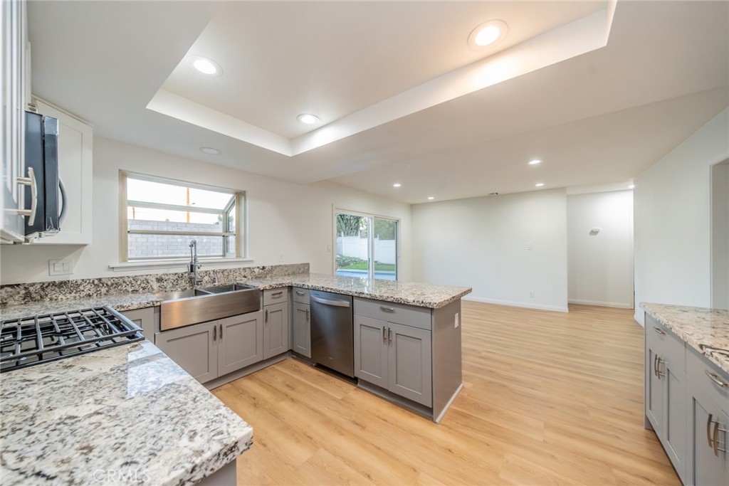 1270 Rosalind Avenue Rialto, CA 92376 - Photo 13 of 59