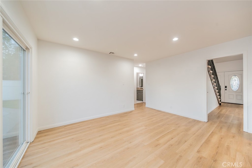 1270 Rosalind Avenue Rialto, CA 92376 - Photo 22 of 59