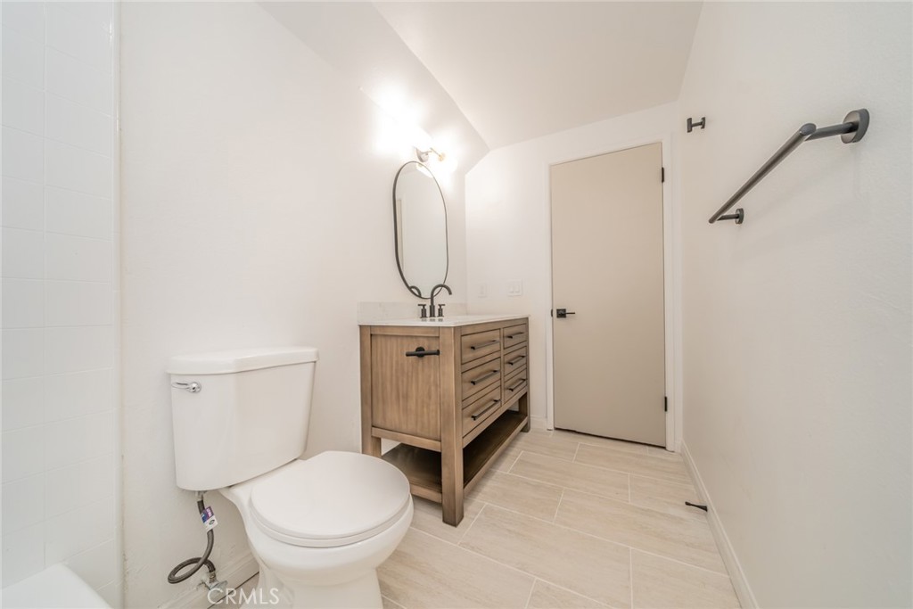 1270 Rosalind Avenue Rialto, CA 92376 - Photo 42 of 59