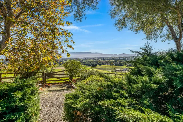 $7,999,000 | 2975 Calle Bonita, Santa Ynez, CA 93460