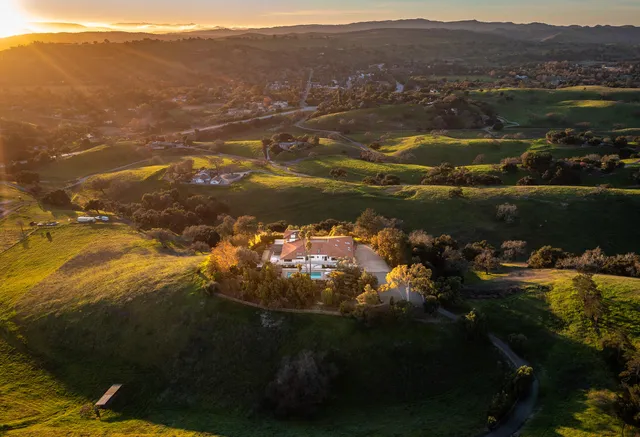 $7,999,000 | 2975 Calle Bonita, Santa Ynez, CA 93460
