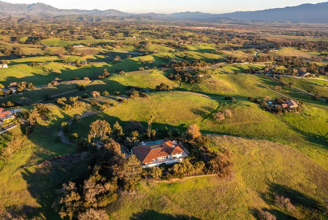 $7,999,000 | 2975 Calle Bonita, Santa Ynez, CA 93460