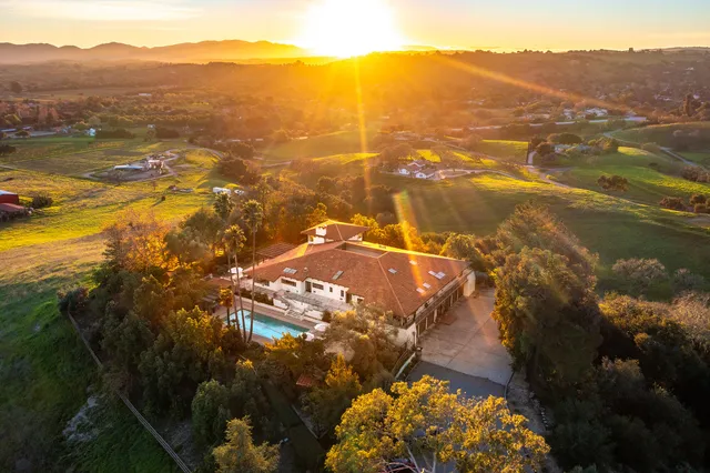 $7,999,000 | 2975 Calle Bonita, Santa Ynez, CA 93460