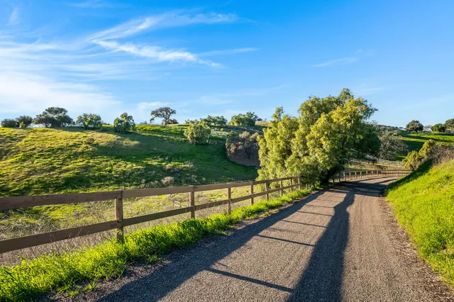 $7,999,000 | 2975 Calle Bonita, Santa Ynez, CA 93460