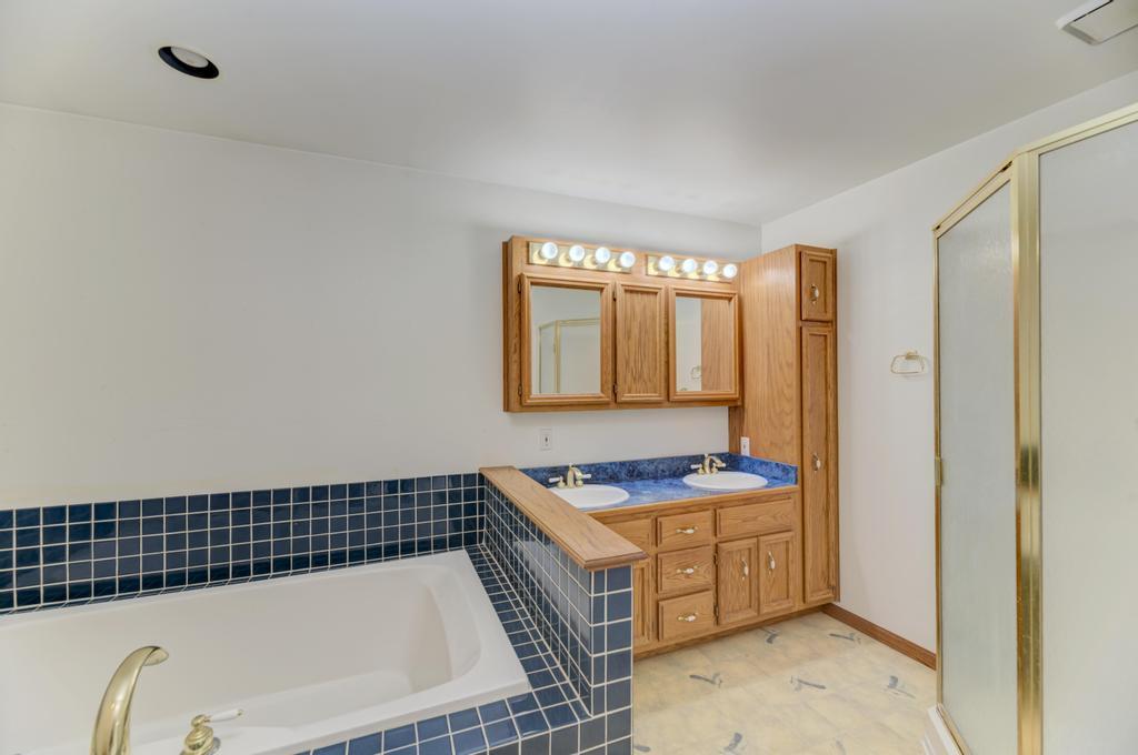 32850 Deer Ridge Drive Wilmington, IL 60481 - Photo 14 of 24