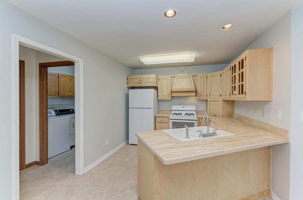 32850 Deer Ridge Drive Wilmington, IL 60481 - Photo 7 of 24