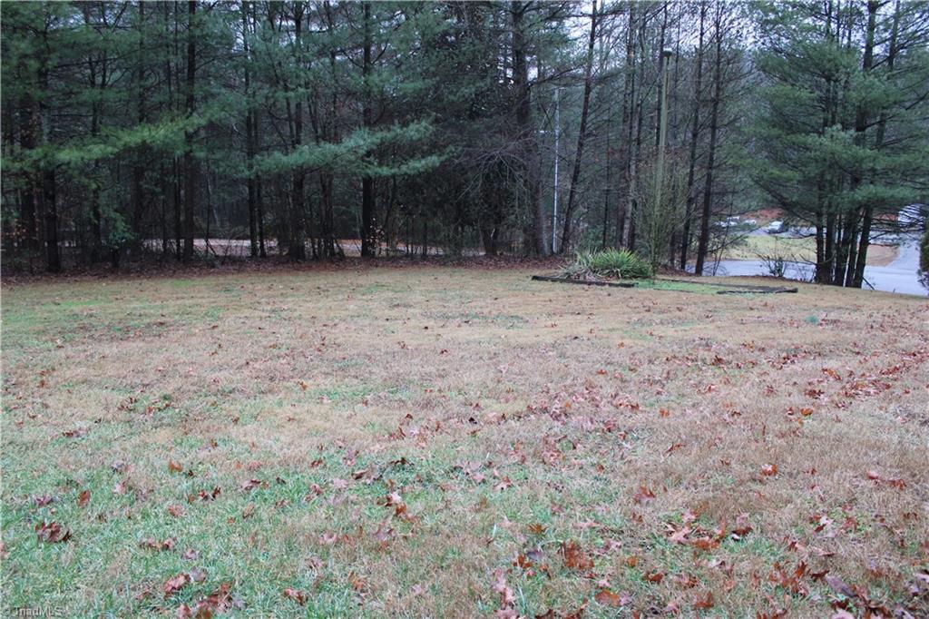 211 Pilgrim Ridge Road Wilkesboro, NC 28697 - Photo 6 of 17 Gallery Image 6