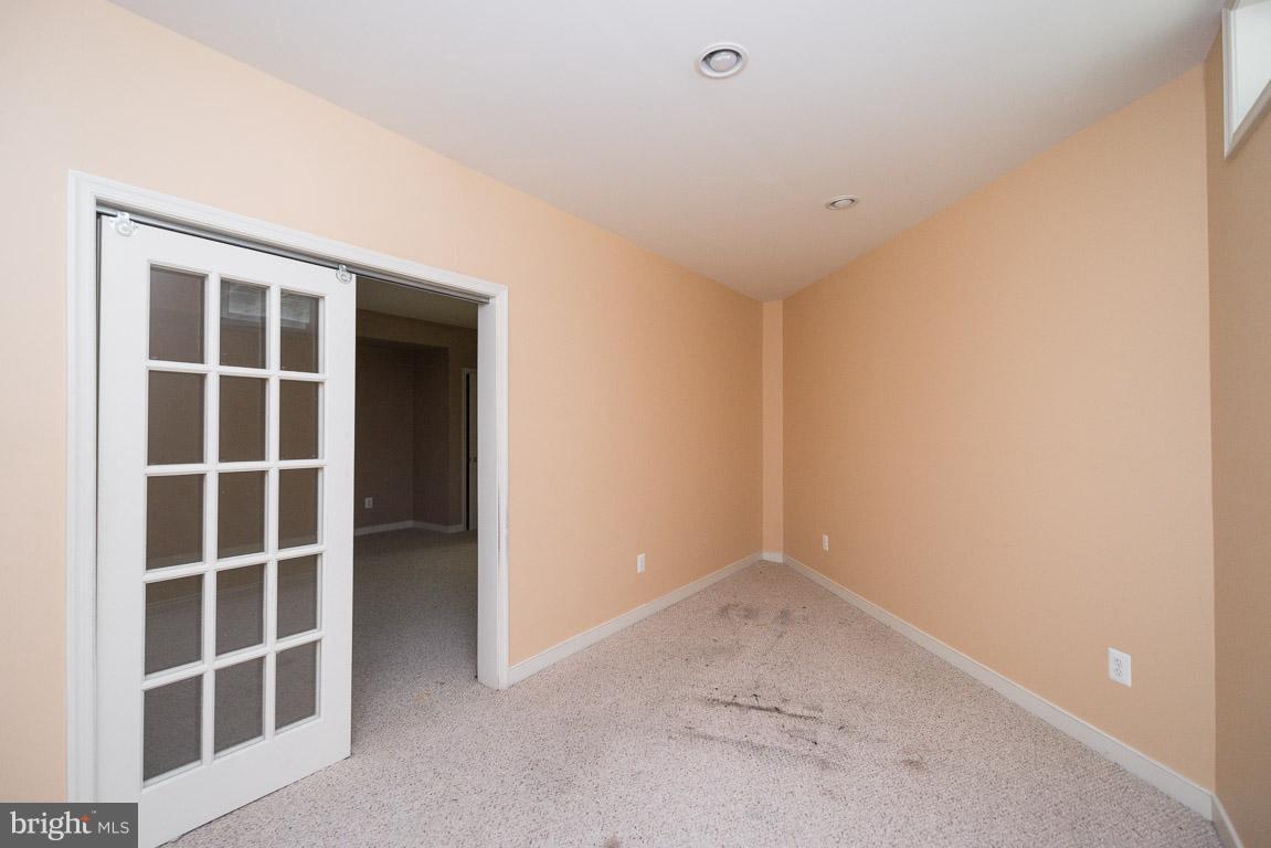 8031 High Castle Road Ellicott City, MD 21043 - Photo 20 of 23 Basement