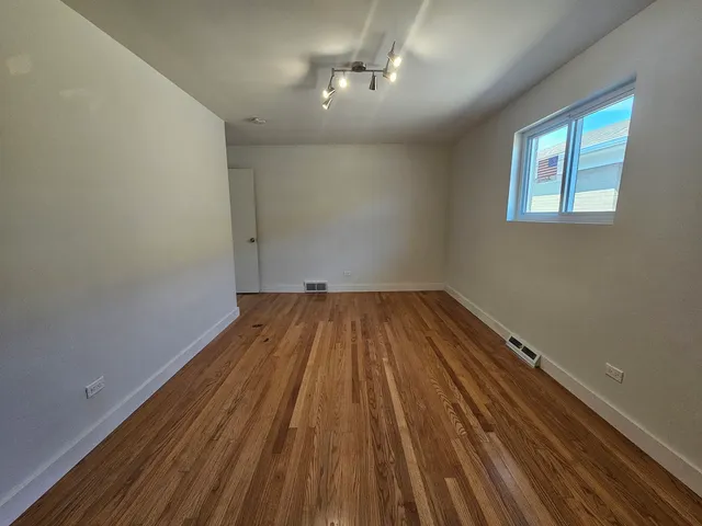 $194,500 | 1475 Sibley Boulevard, Calumet City, IL 60409