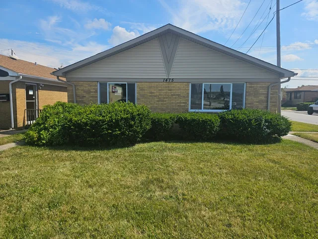 $194,500 | 1475 Sibley Boulevard, Calumet City, IL 60409