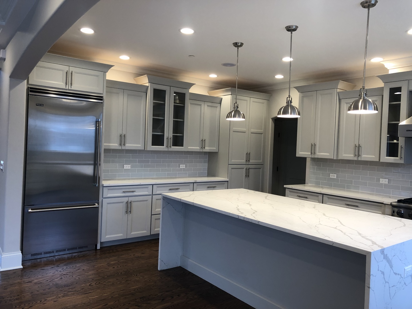 1023 Dell Road Northbrook, IL 60062 - Photo 8 of 25