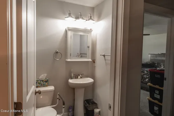 $590,000 | 1324 East Yellowstone Avenue, Post Falls, ID 83854