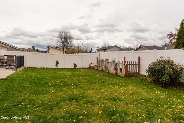 $590,000 | 1324 East Yellowstone Avenue, Post Falls, ID 83854