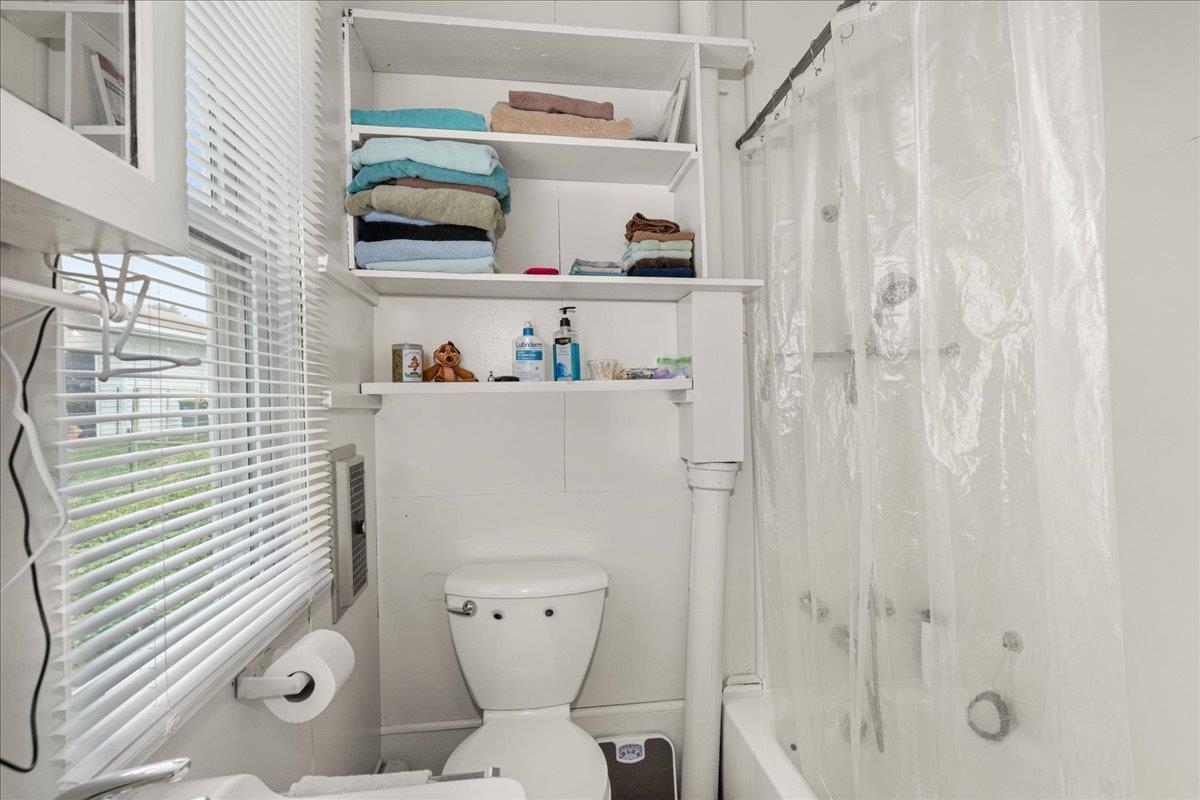 415 10th Avenue Two Harbors, MN 55616 - Photo 20 of 40