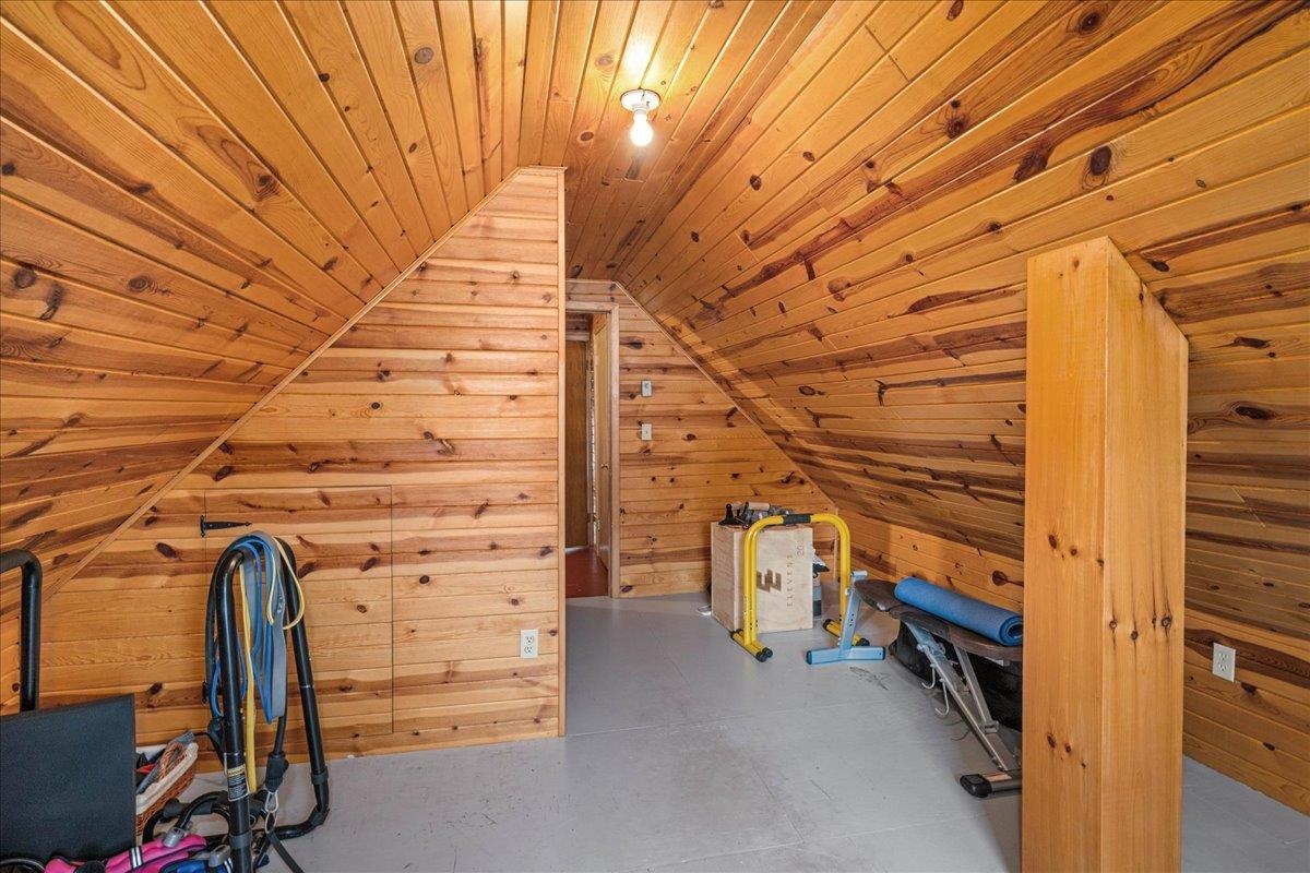 415 10th Avenue Two Harbors, MN 55616 - Photo 27 of 40