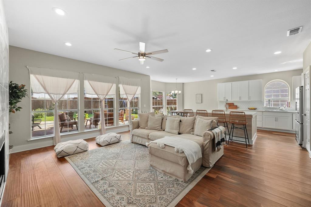 1107 Springfield Lane Allen, TX 75002 - Photo 6 of 30
