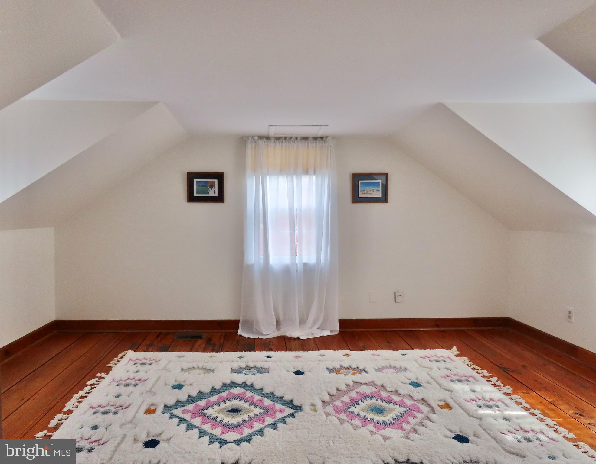 509 Main Street Washington, VA 22747 - Photo 31 of 35 Room for 3 single beds or upstairs office