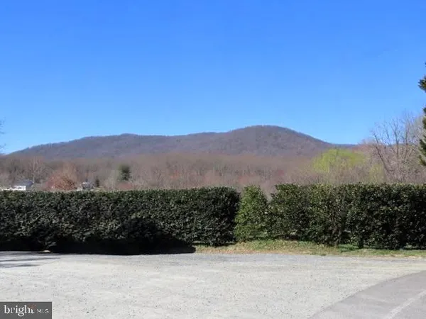 $1,150,000 | 509 Main Street, Washington, VA 22747