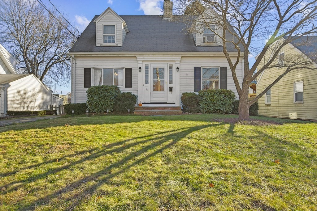 75 Edwin Road Waltham, MA 02453 - Photo 1 of 38 Gallery Image 1