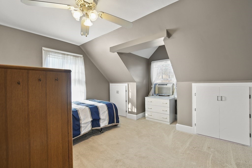 75 Edwin Road Waltham, MA 02453 - Photo 21 of 38 Gallery Image 21