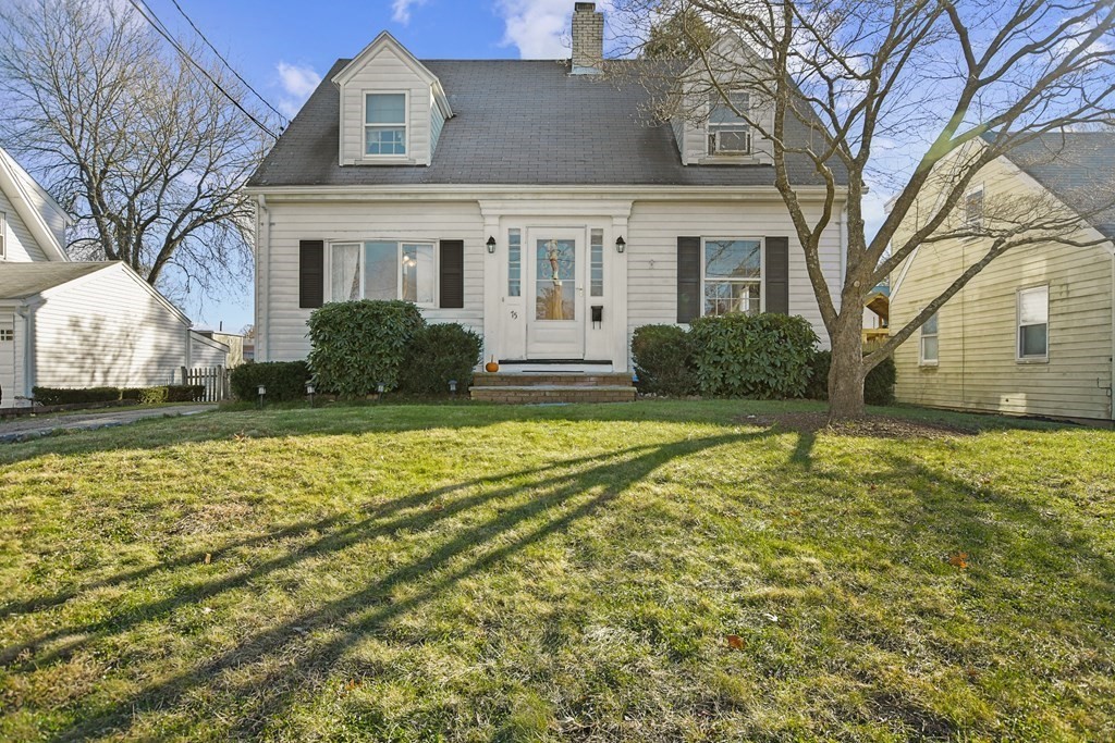 75 Edwin Road Waltham, MA 02453 - Photo 3 of 38 Gallery Image 3