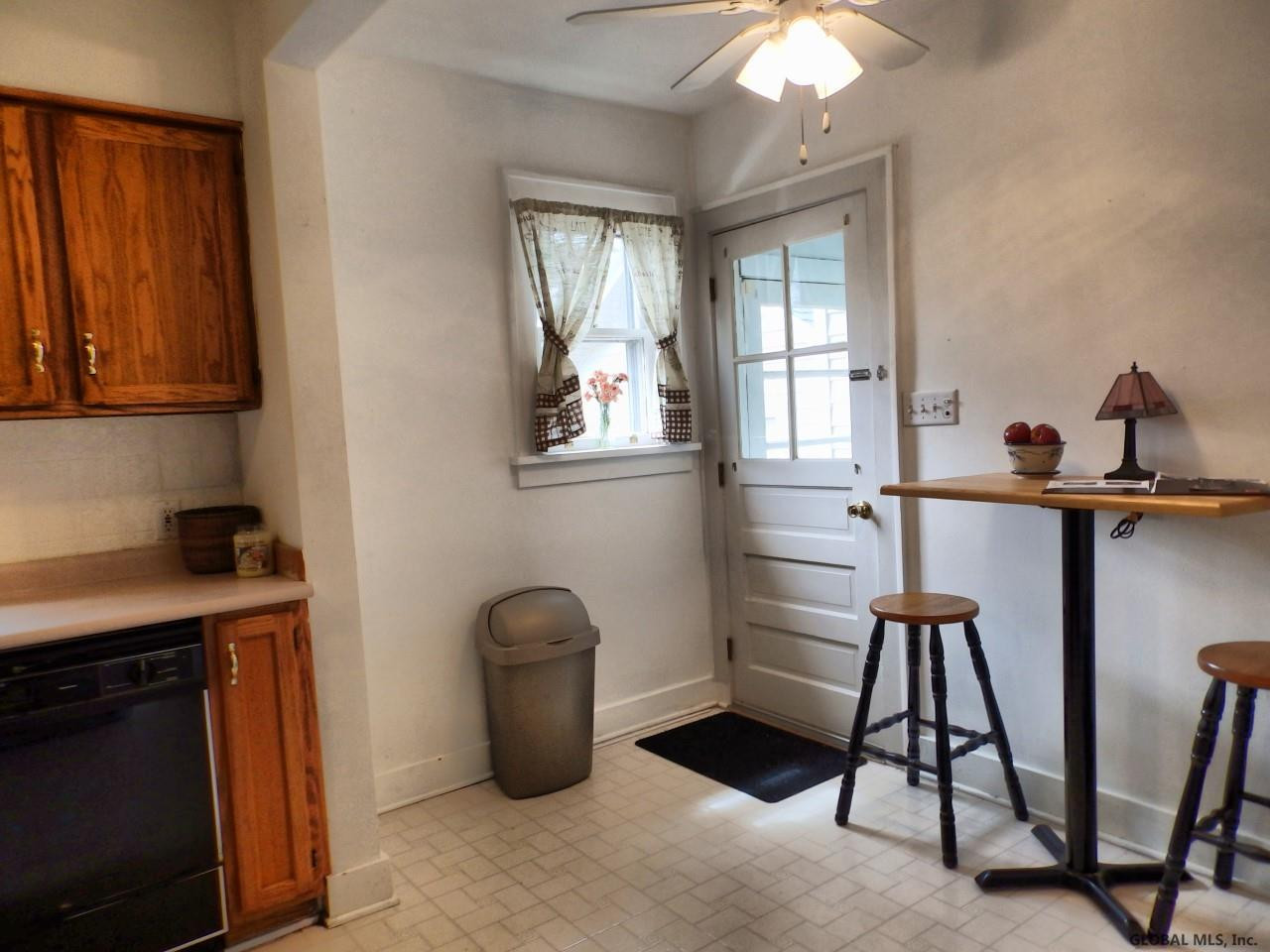 2428 Curry Road Rotterdam, NY 12303 - Photo 13 of 20 Photo 13
