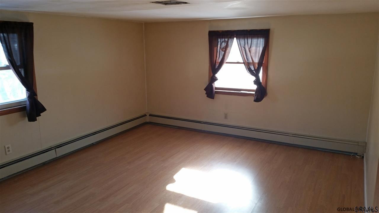 2428 Curry Road Rotterdam, NY 12303 - Photo 14 of 20 Photo 14