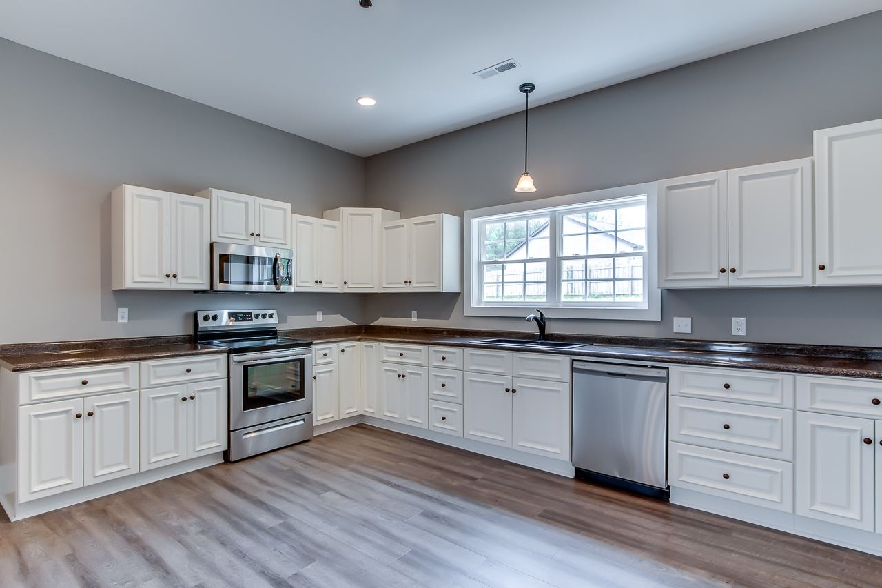 140 Gibbs Road Wellford, SC 29385 - Photo 14 of 33