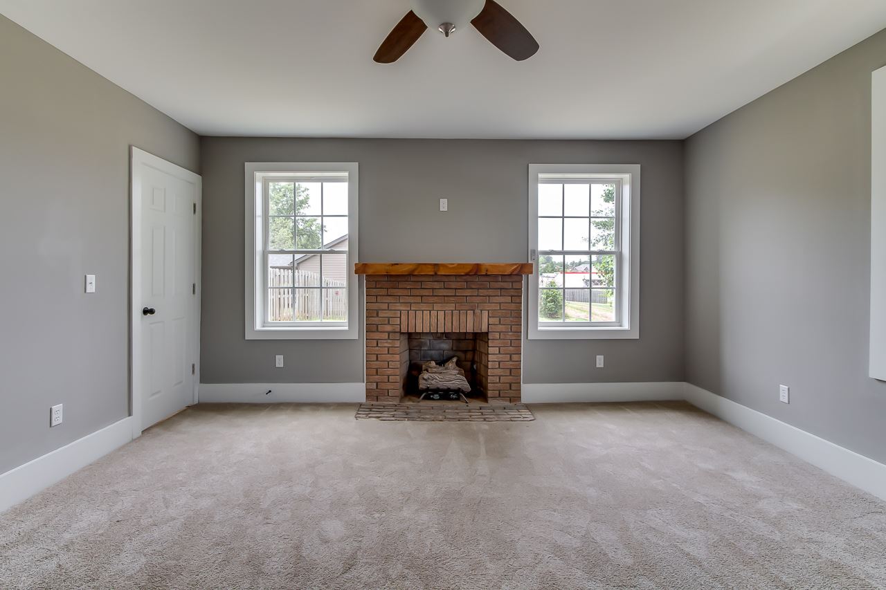 140 Gibbs Road Wellford, SC 29385 - Photo 27 of 33
