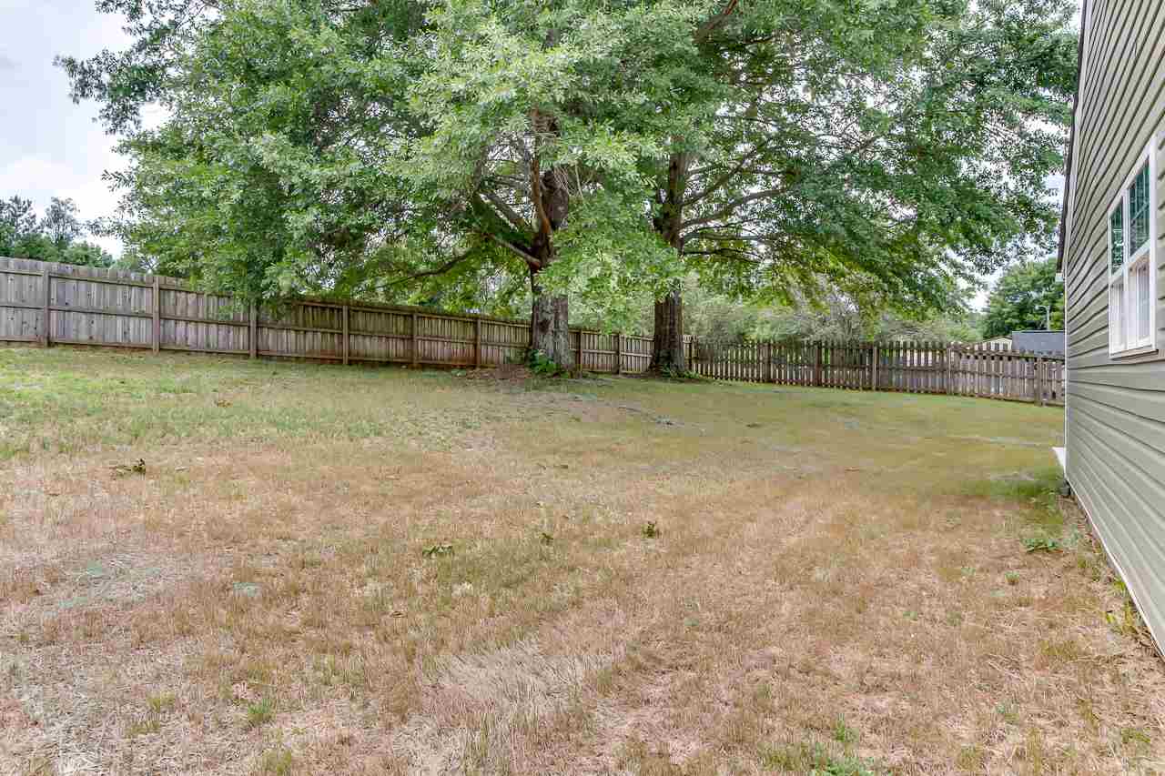 140 Gibbs Road Wellford, SC 29385 - Photo 4 of 33