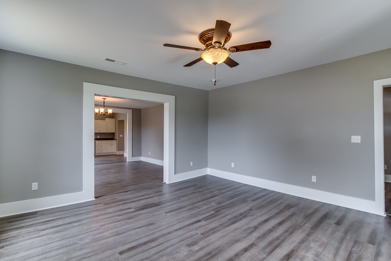 140 Gibbs Road Wellford, SC 29385 - Photo 9 of 33